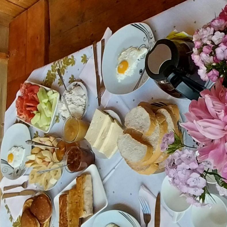 Guesthouse Leno Tsaldashi 外观 照片